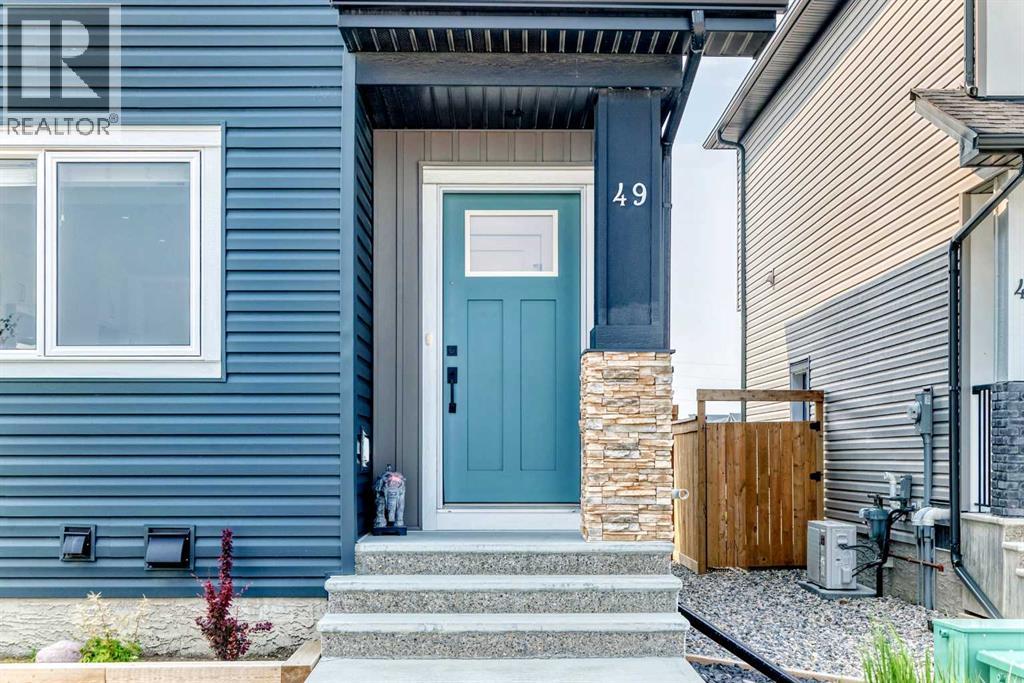 49 River Heights Drive NW