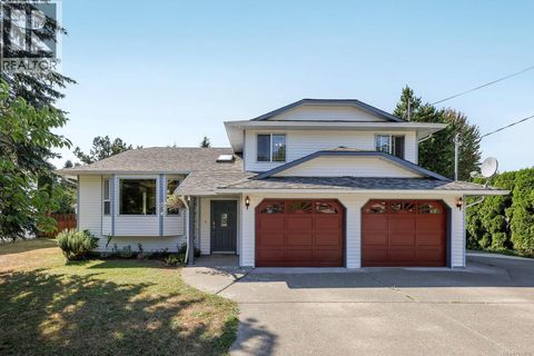 2625 Stewart Ave Courtenay BC V9N7K4
