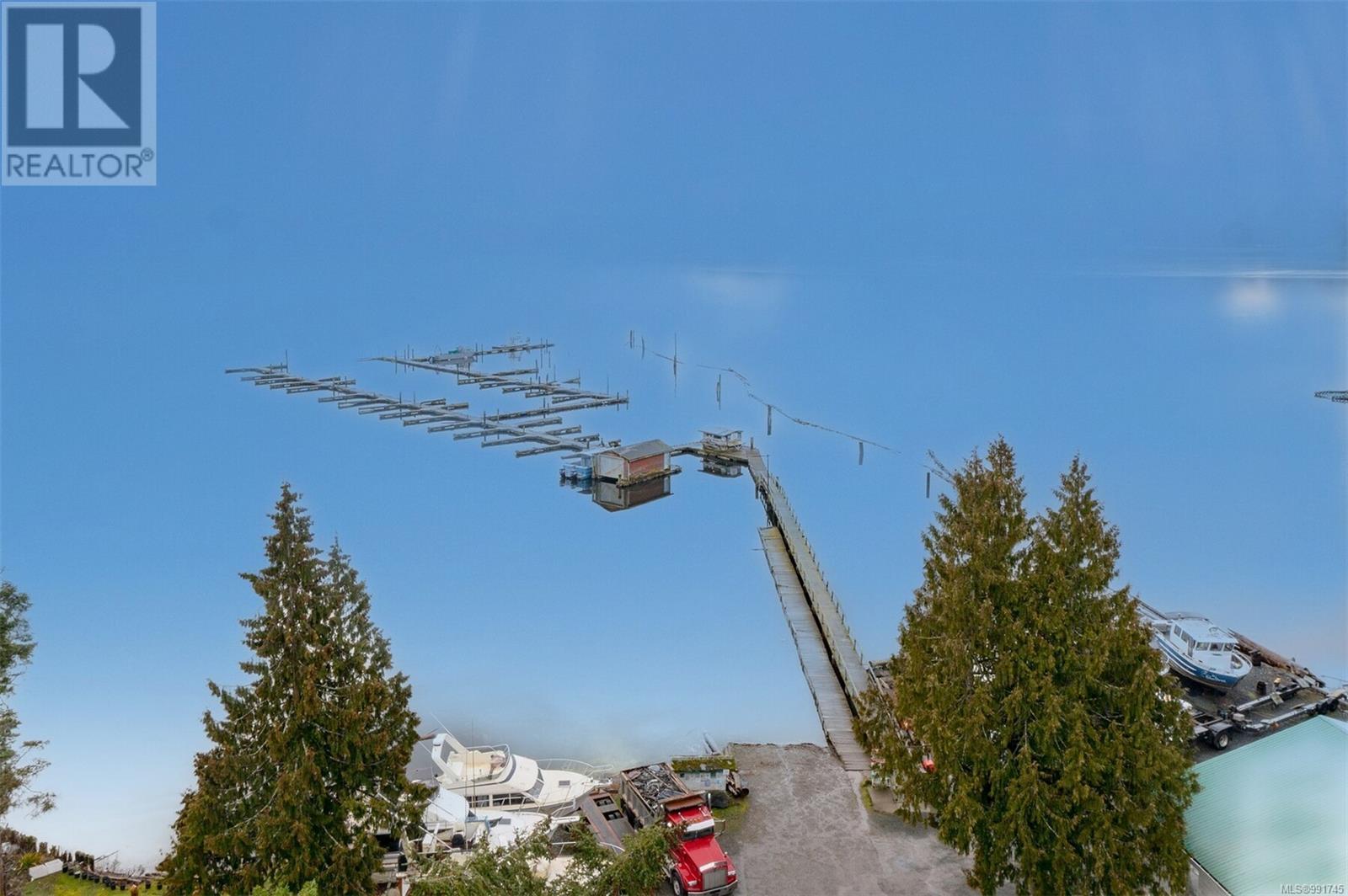 5621 Sooke Rd