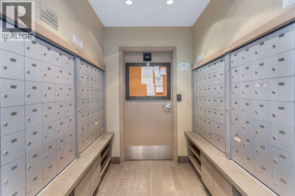 707, 77 Spruce Place SW