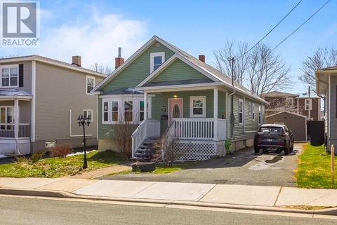 15 Smith Avenue St. John's NF A1E5E8