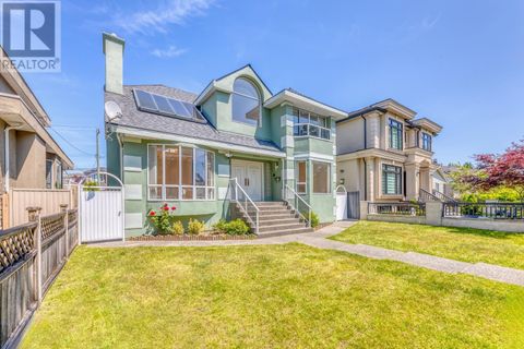 2249 FRASERVIEW DRIVE Vancouver BC V5P2N2