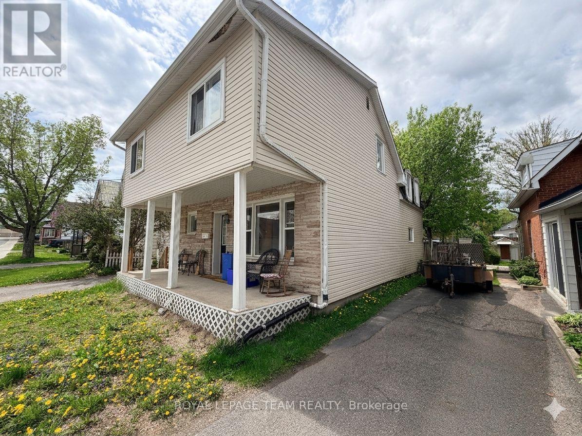 198 HARRIET STREET