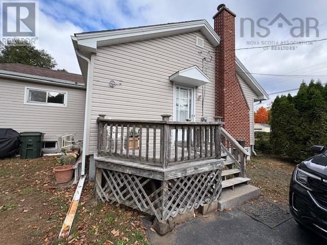 169 Crescent Street
