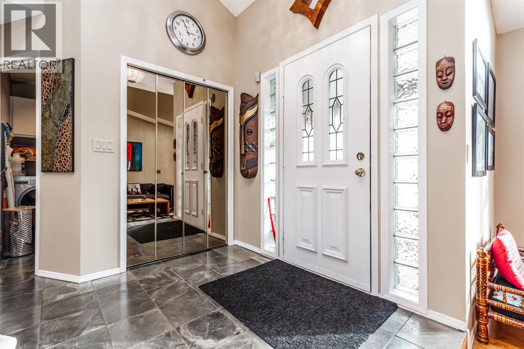 63 Edgeridge Court NW