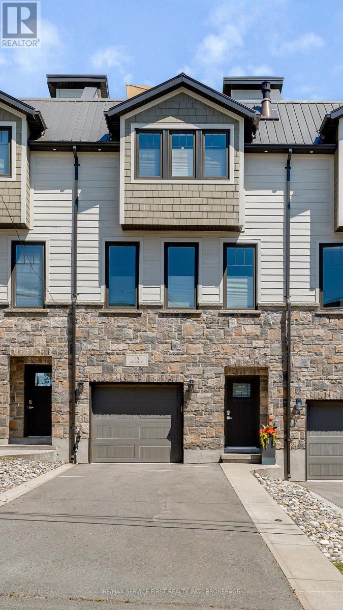 Photo 1 of 50 — 15 GRANGE STREET, Kingston (Central City West), ON K7M2J5