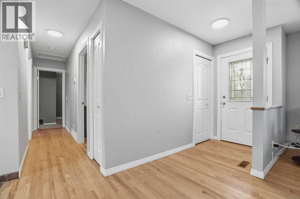 101 Aspen Crescent