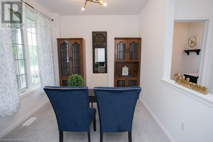 9 WALDIE Crescent