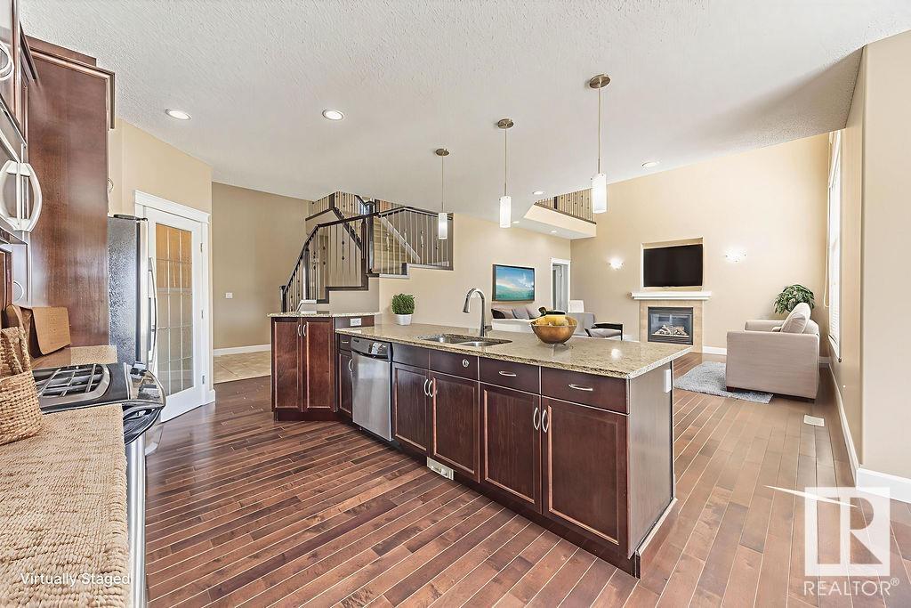 3527 CLAXTON CR SW SW