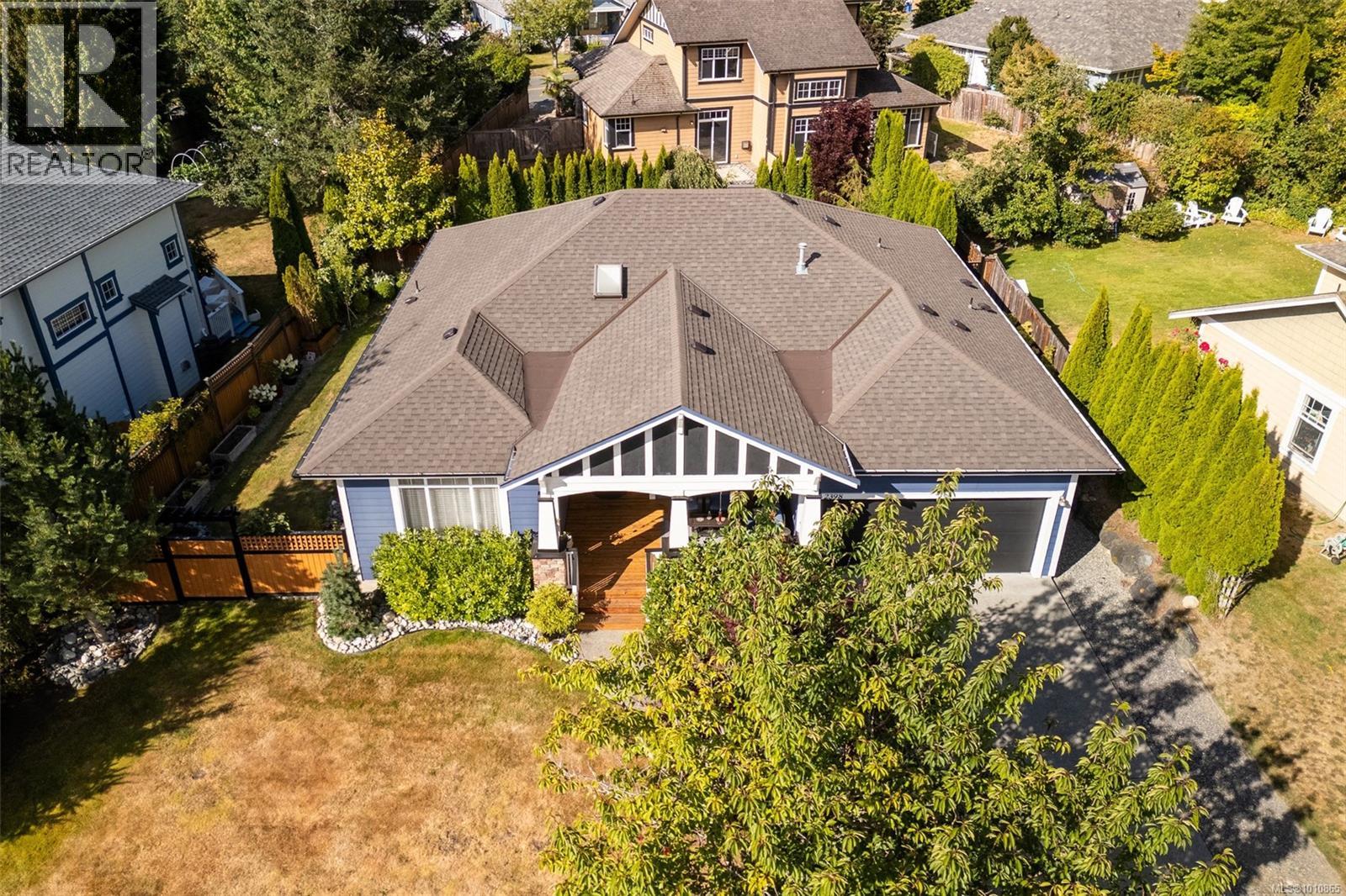 2398 Poplar Dr