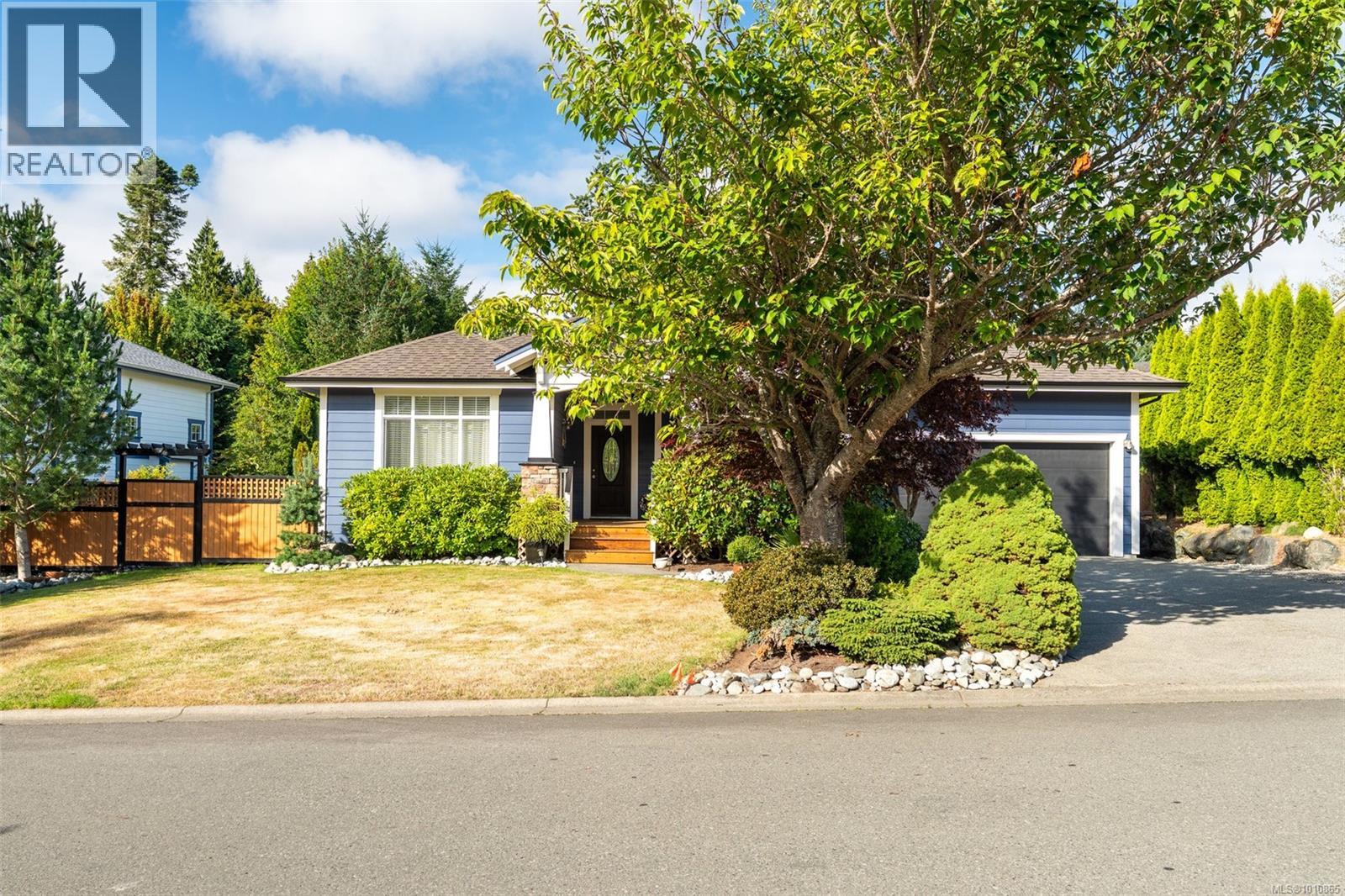 2398 Poplar Dr