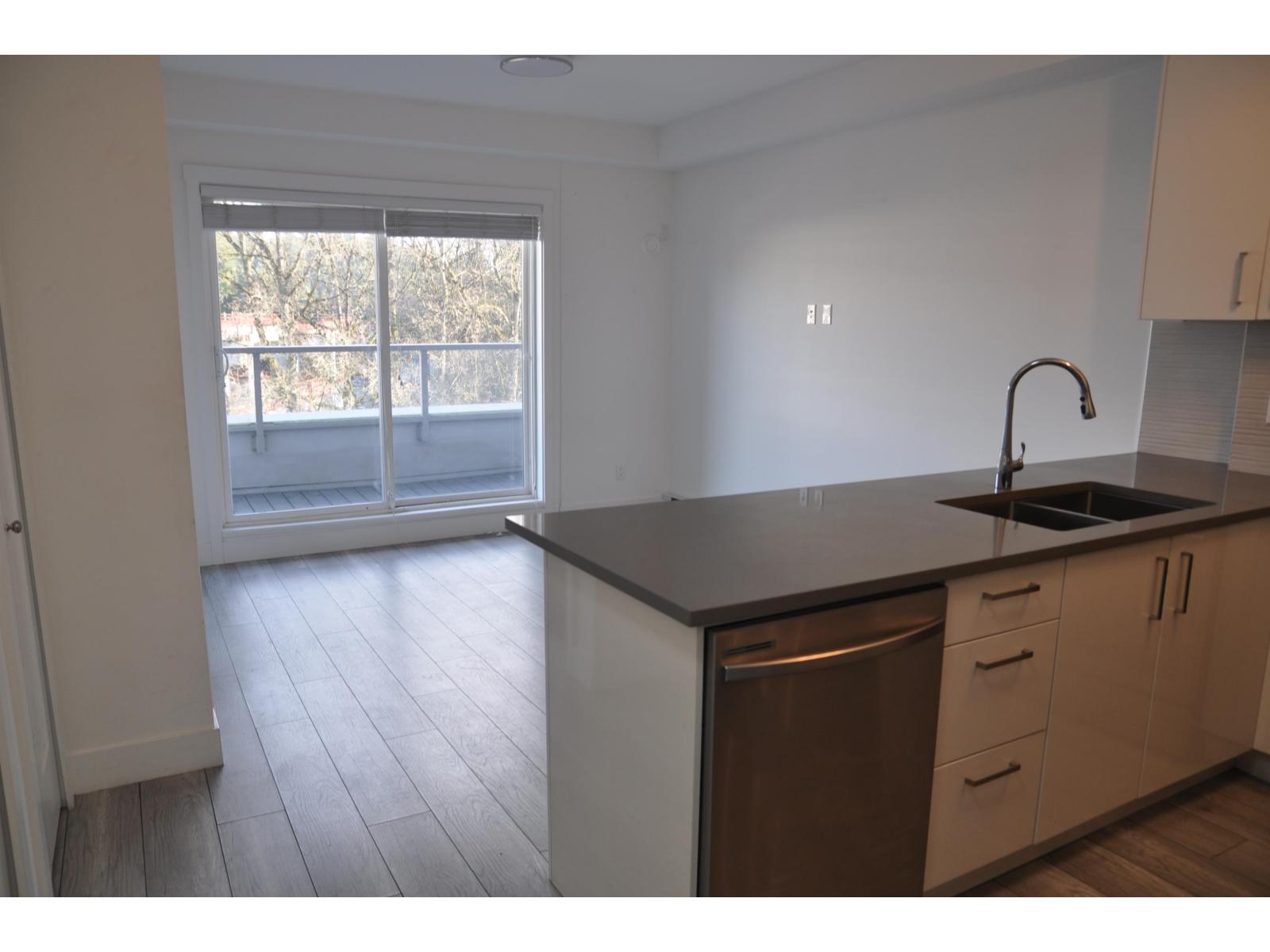 506 13978 FRASER HIGHWAY