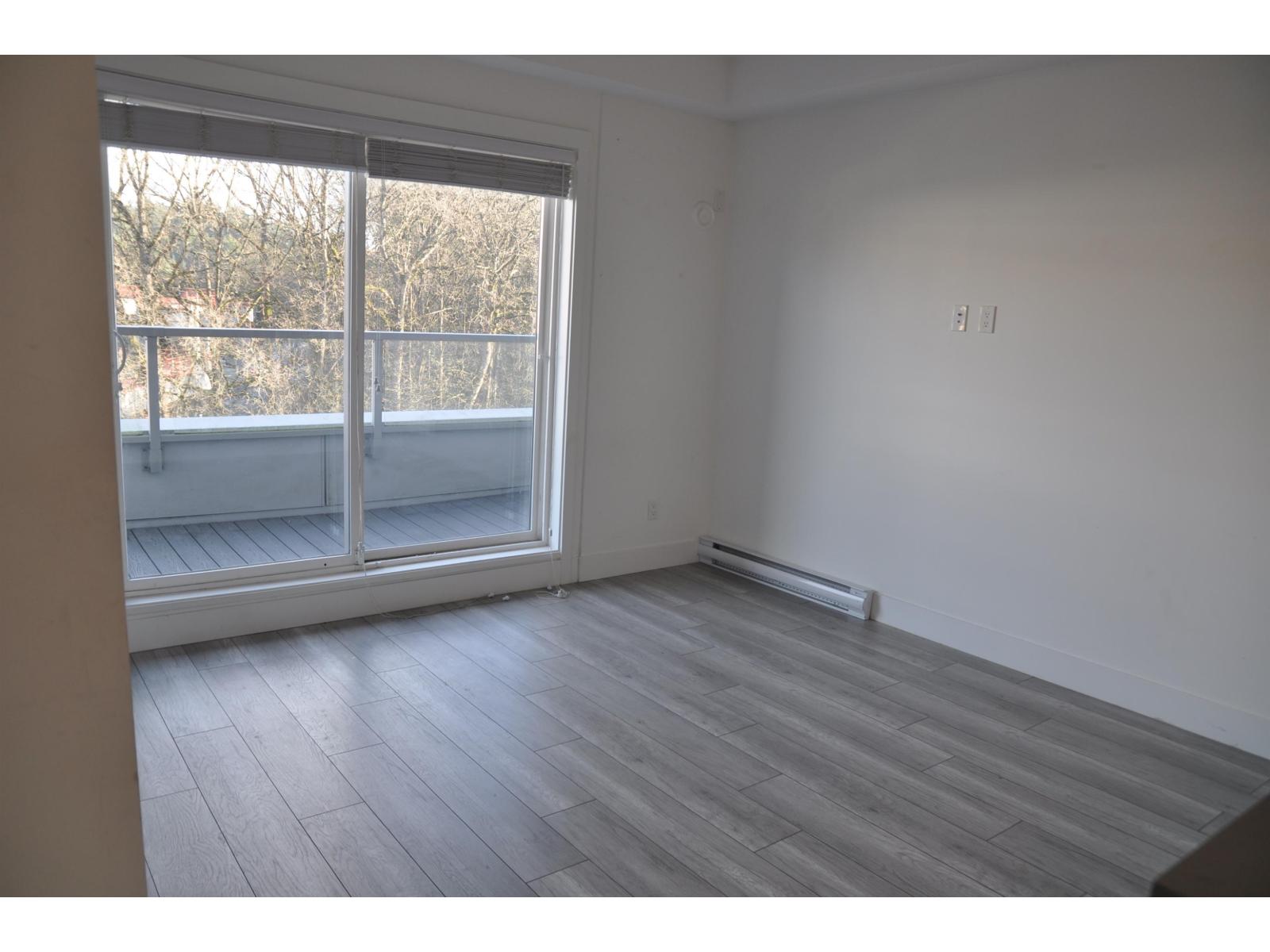 506 13978 FRASER HIGHWAY