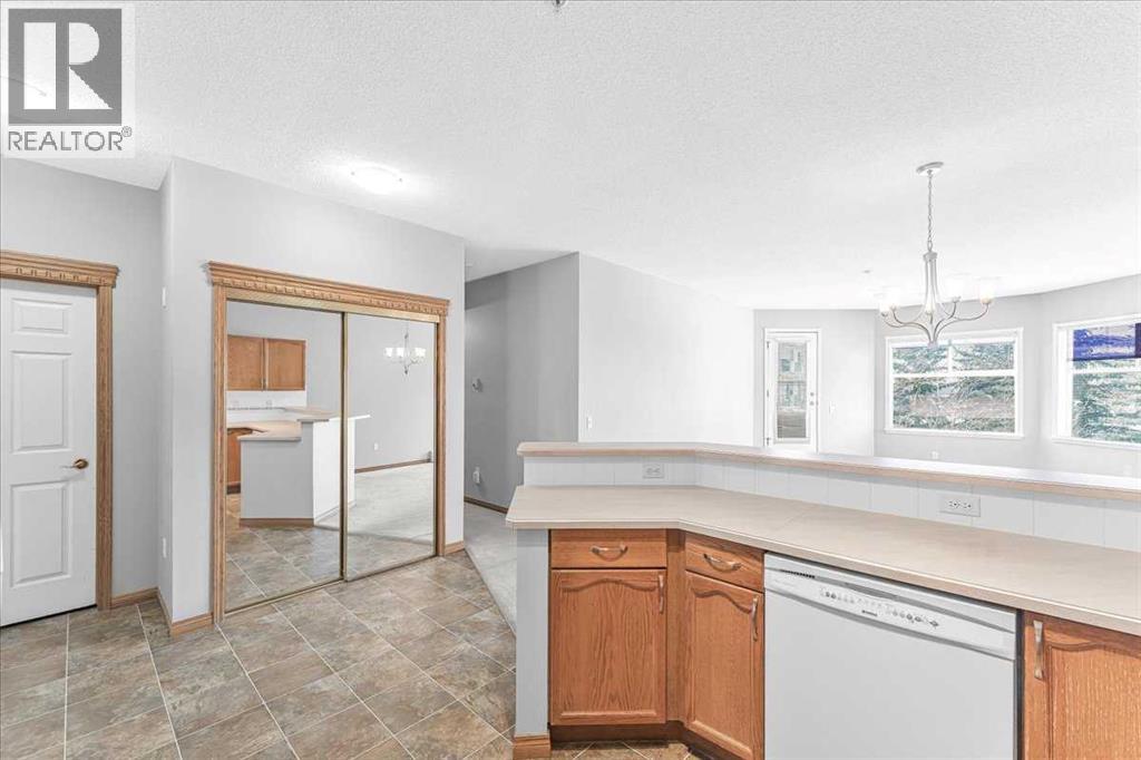 302, 200 Lincoln Way SW