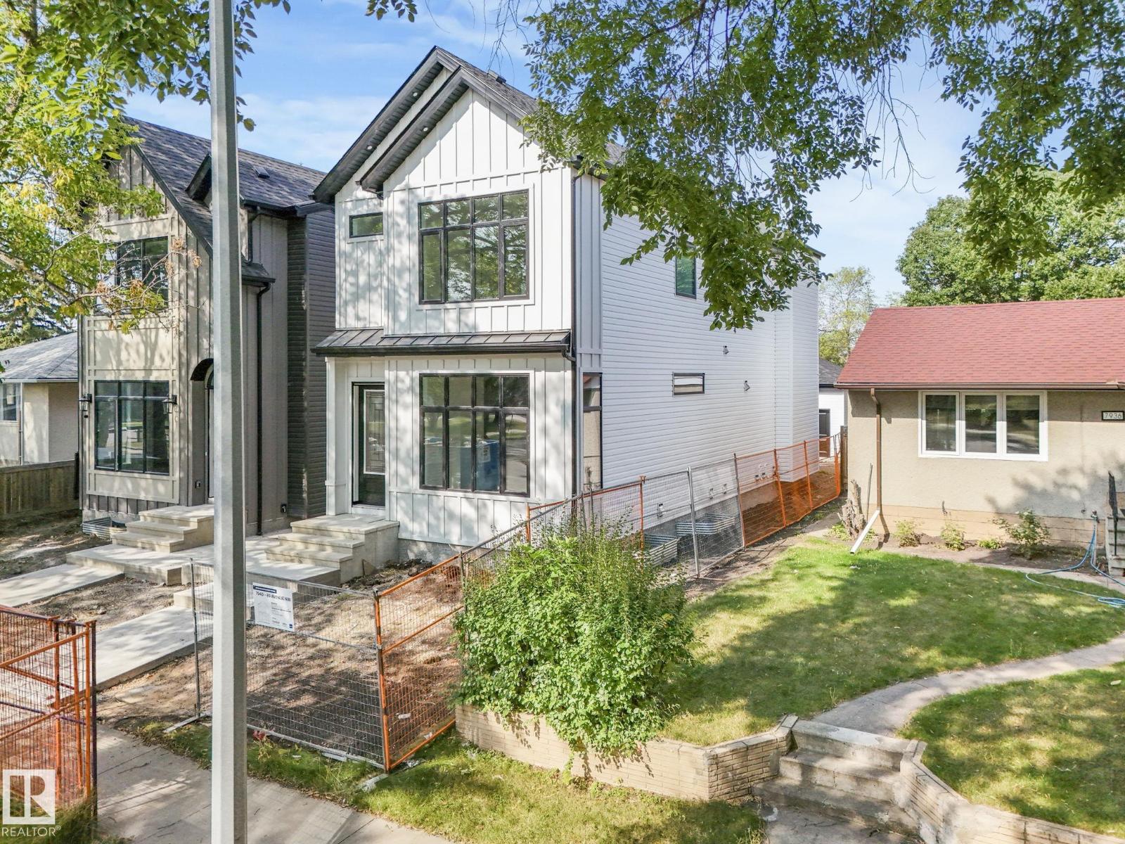 7940 89 AV NW