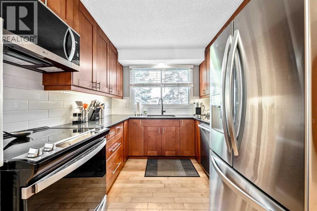 223 Brookpark Drive SW