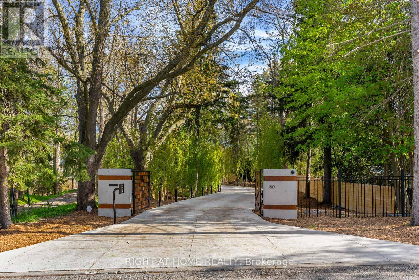 80 NORTH DRIVE