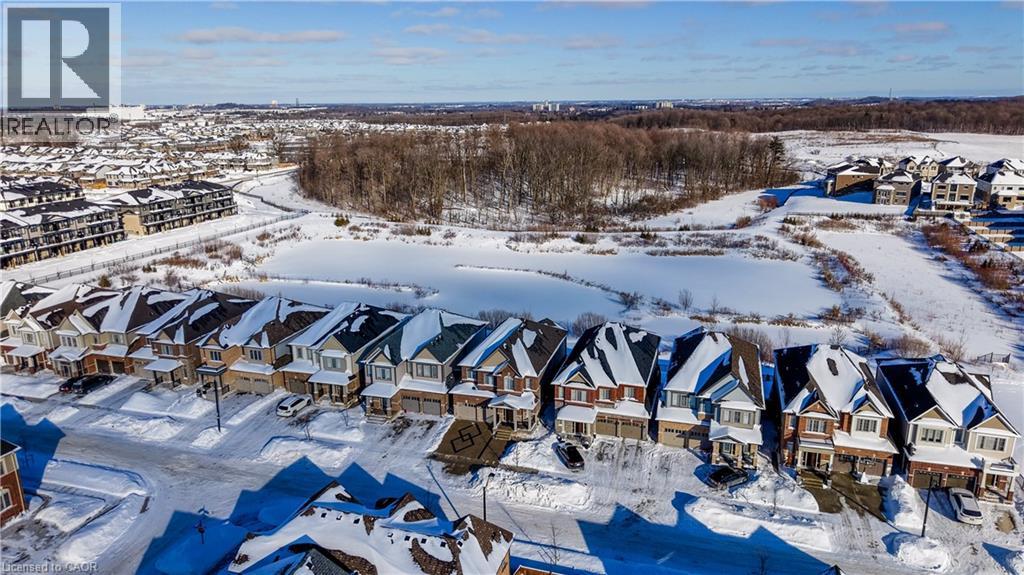 588 BECKVIEW Crescent