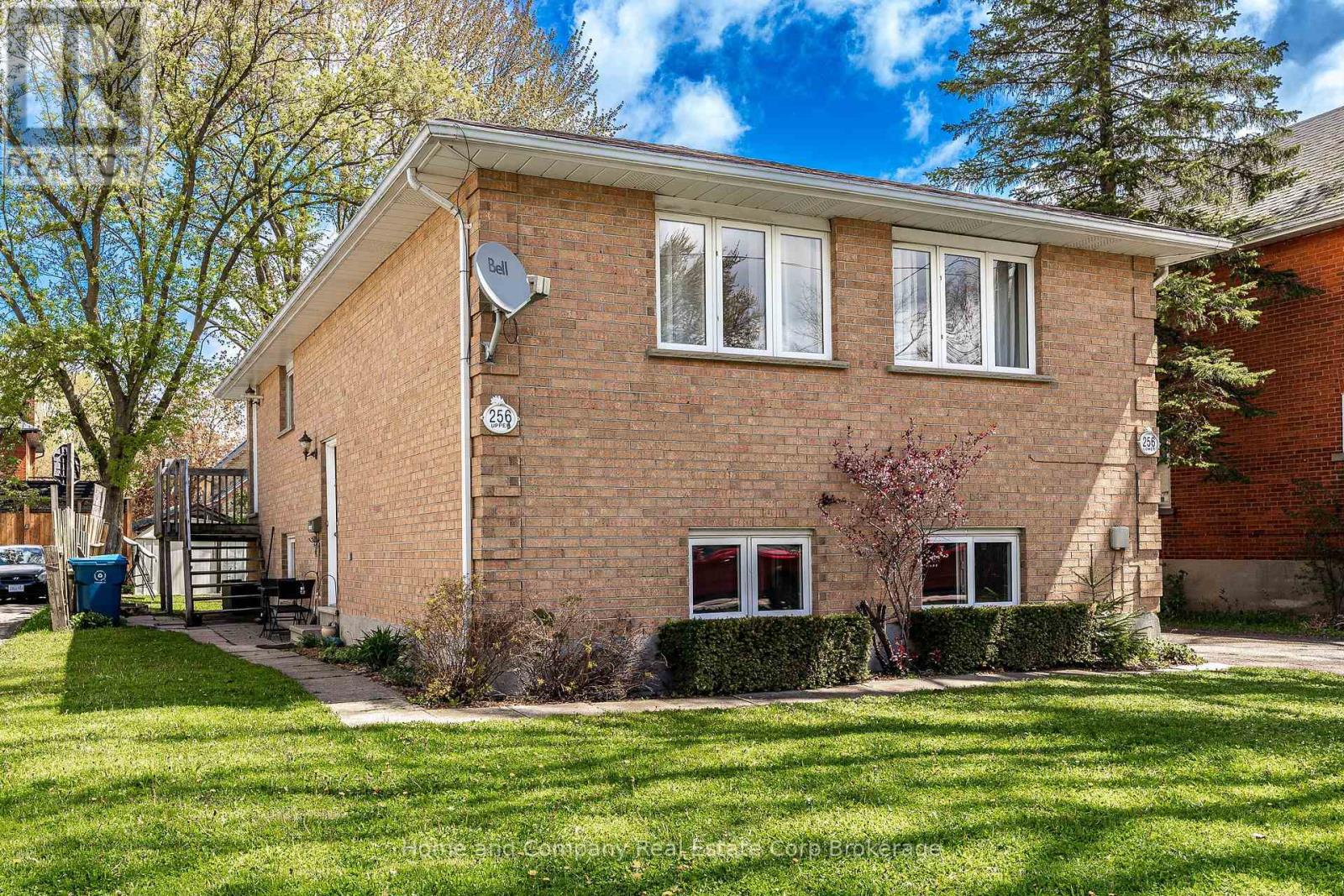 256 HURON STREET