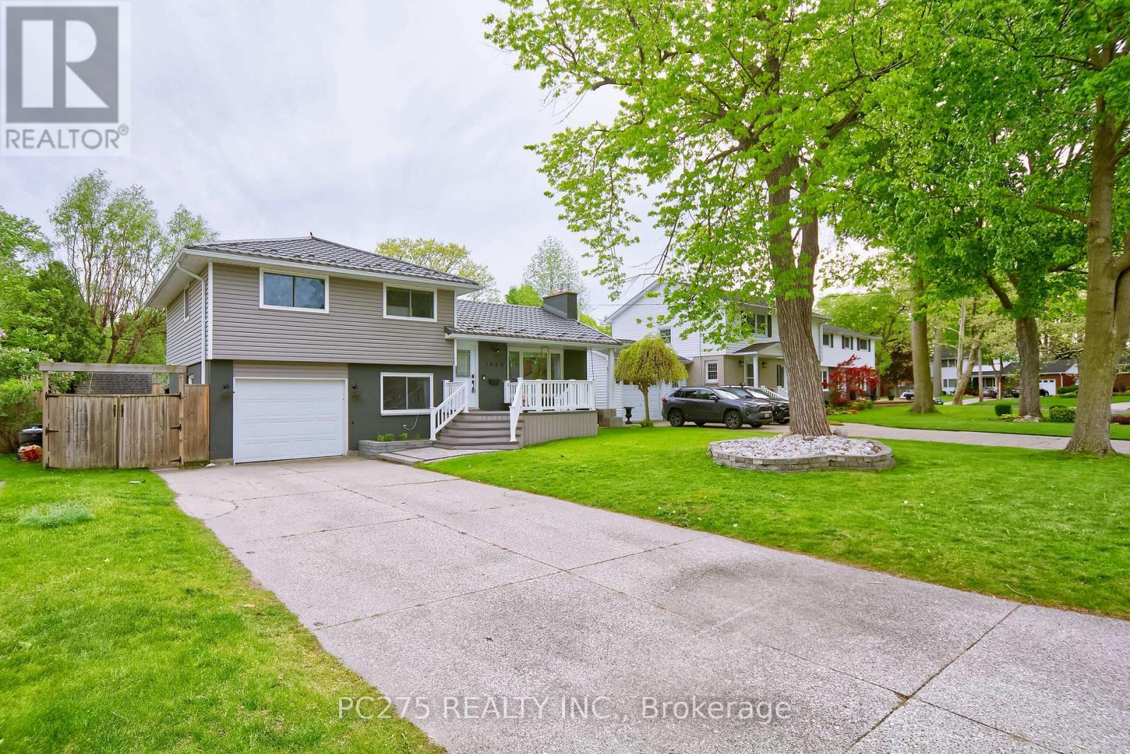 1053 GRIFFITH ROAD