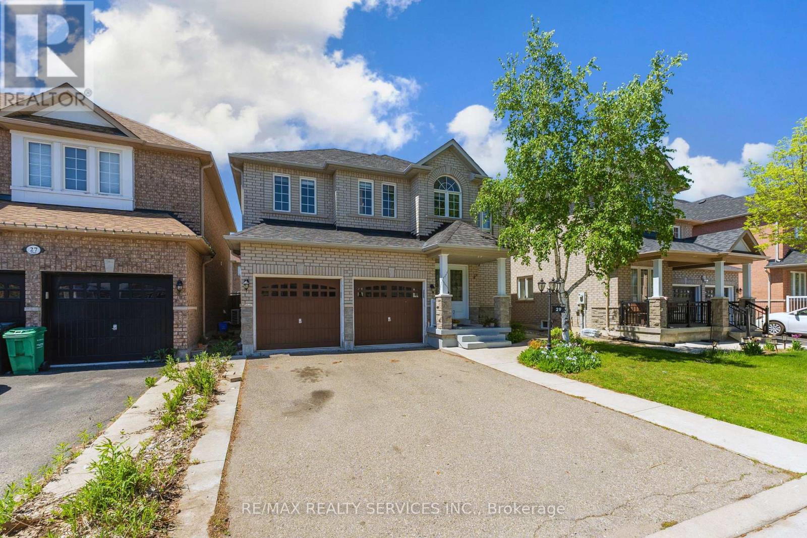29 SIR JACOBS CRESCENT