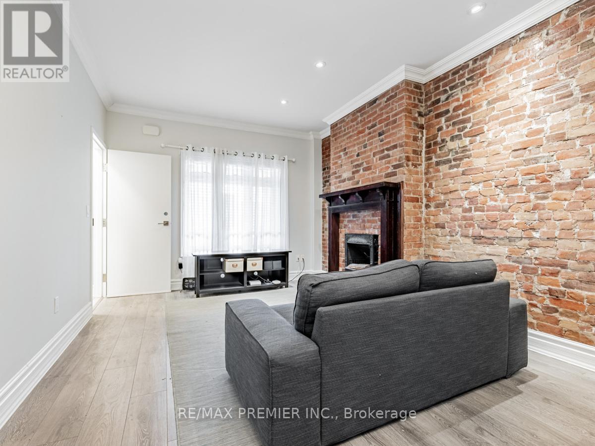10 ST ANNES ROAD