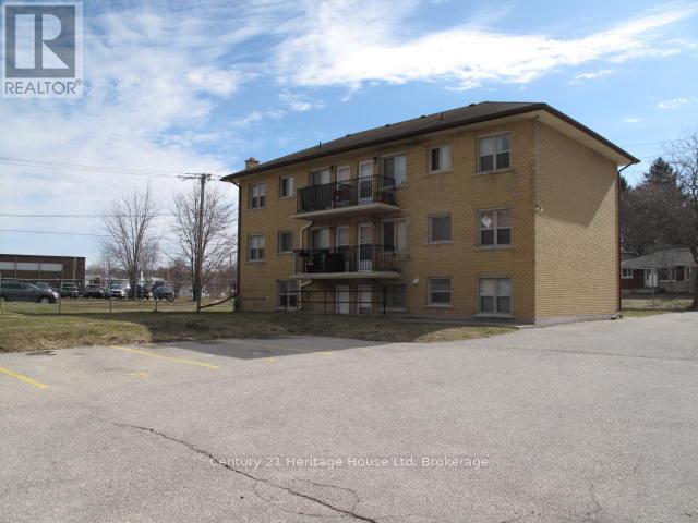 APT #5 - 126 WAVERLEY DRIVE