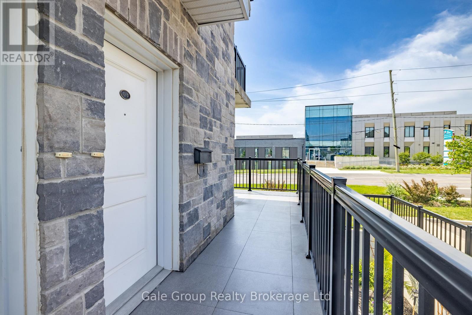 C3 - 439 ATHLONE AVENUE