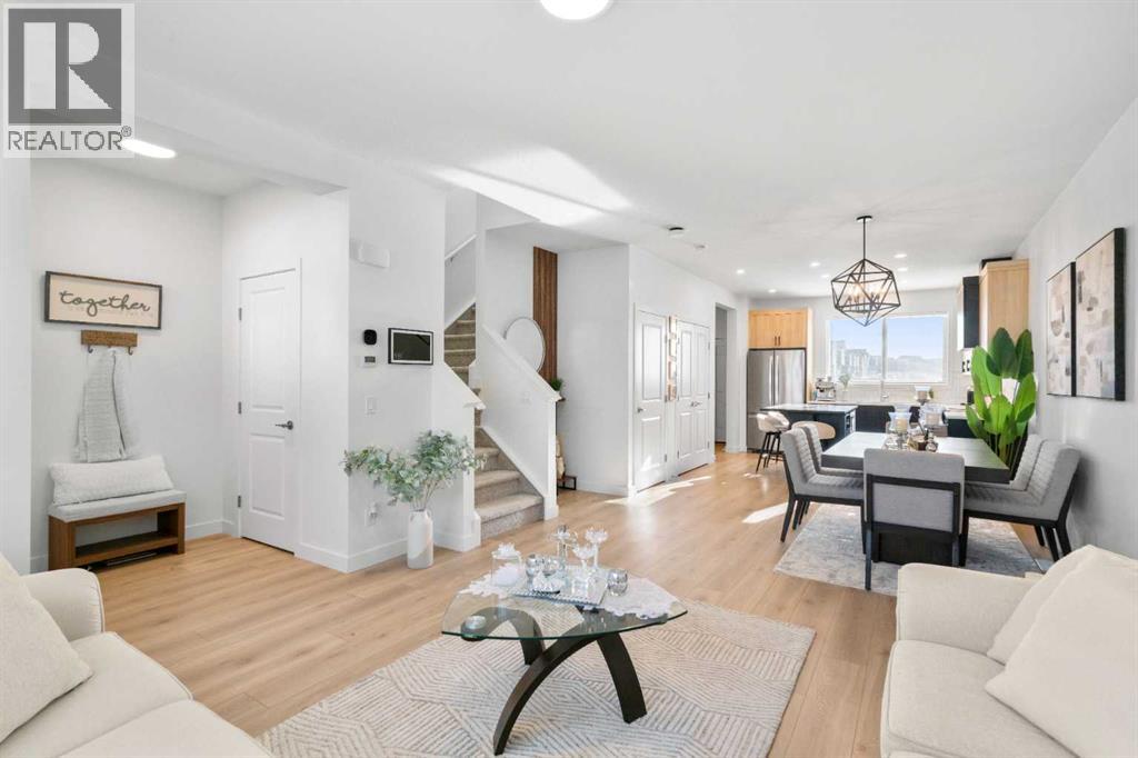 313 Ambleton Drive NW