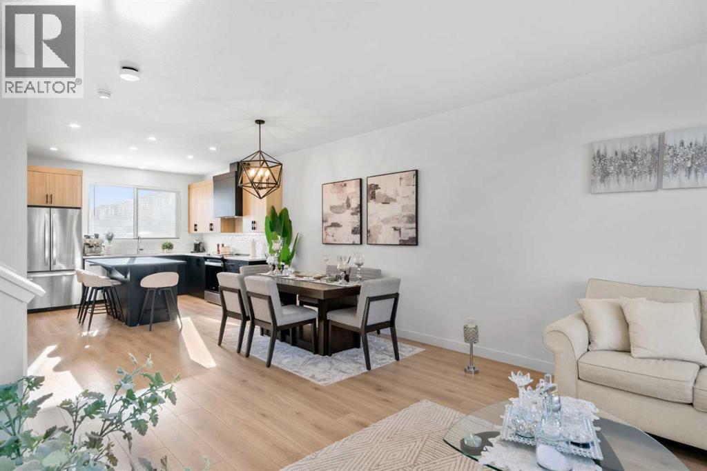 313 Ambleton Drive NW