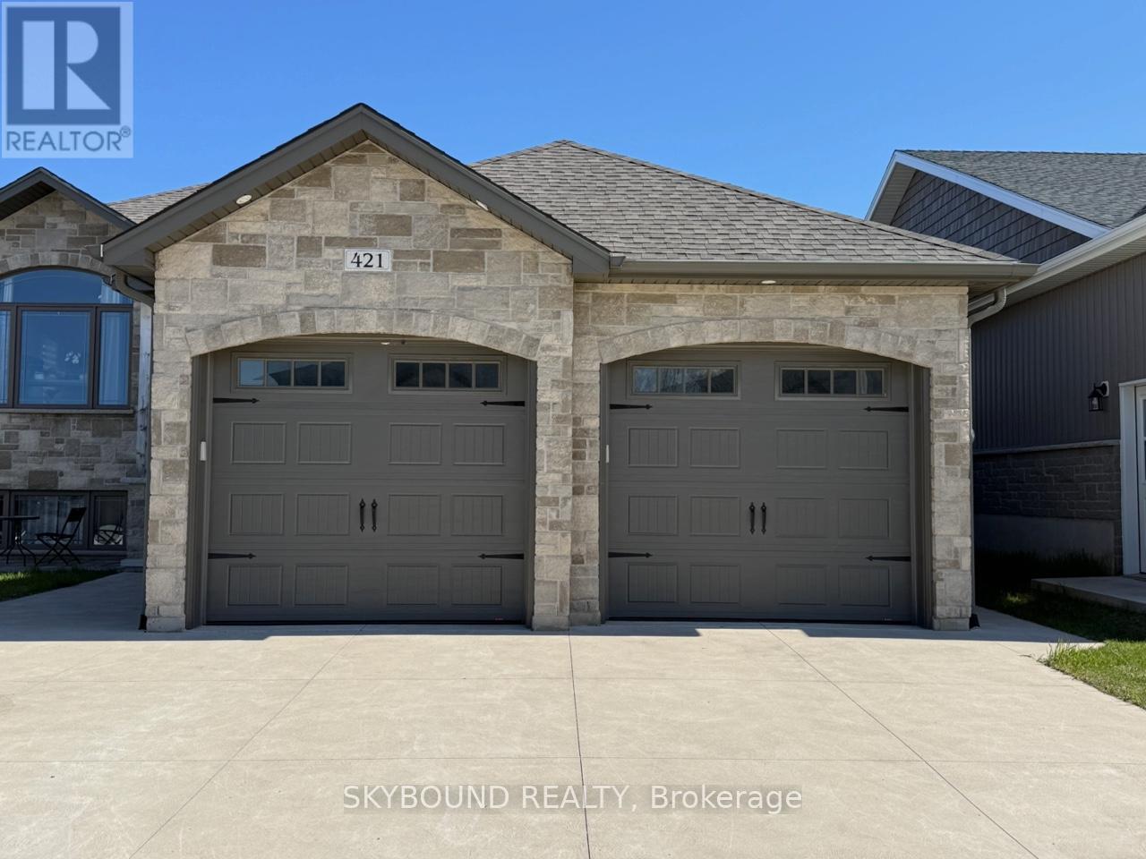 421 BUCKBY LANE