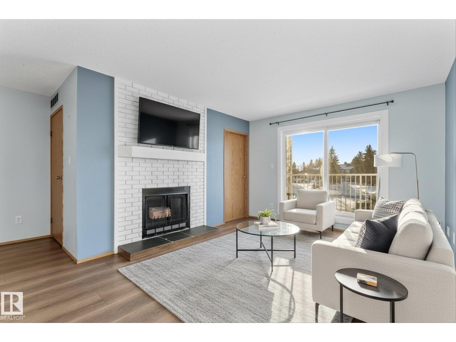 #209 70 Alpine Place