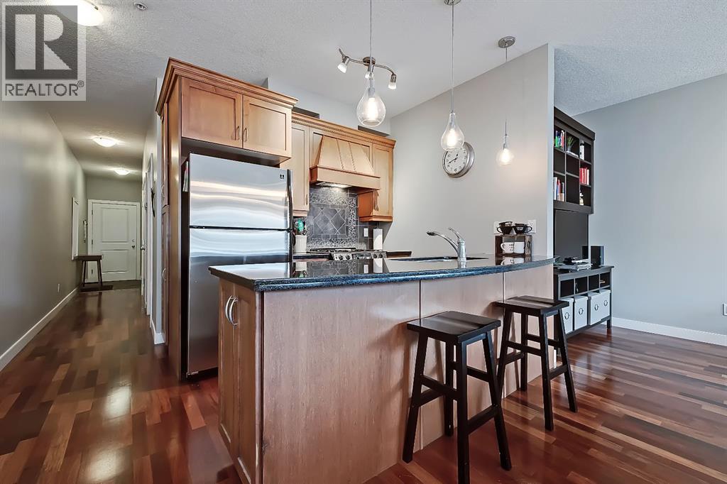 301, 1818 14 Street SW