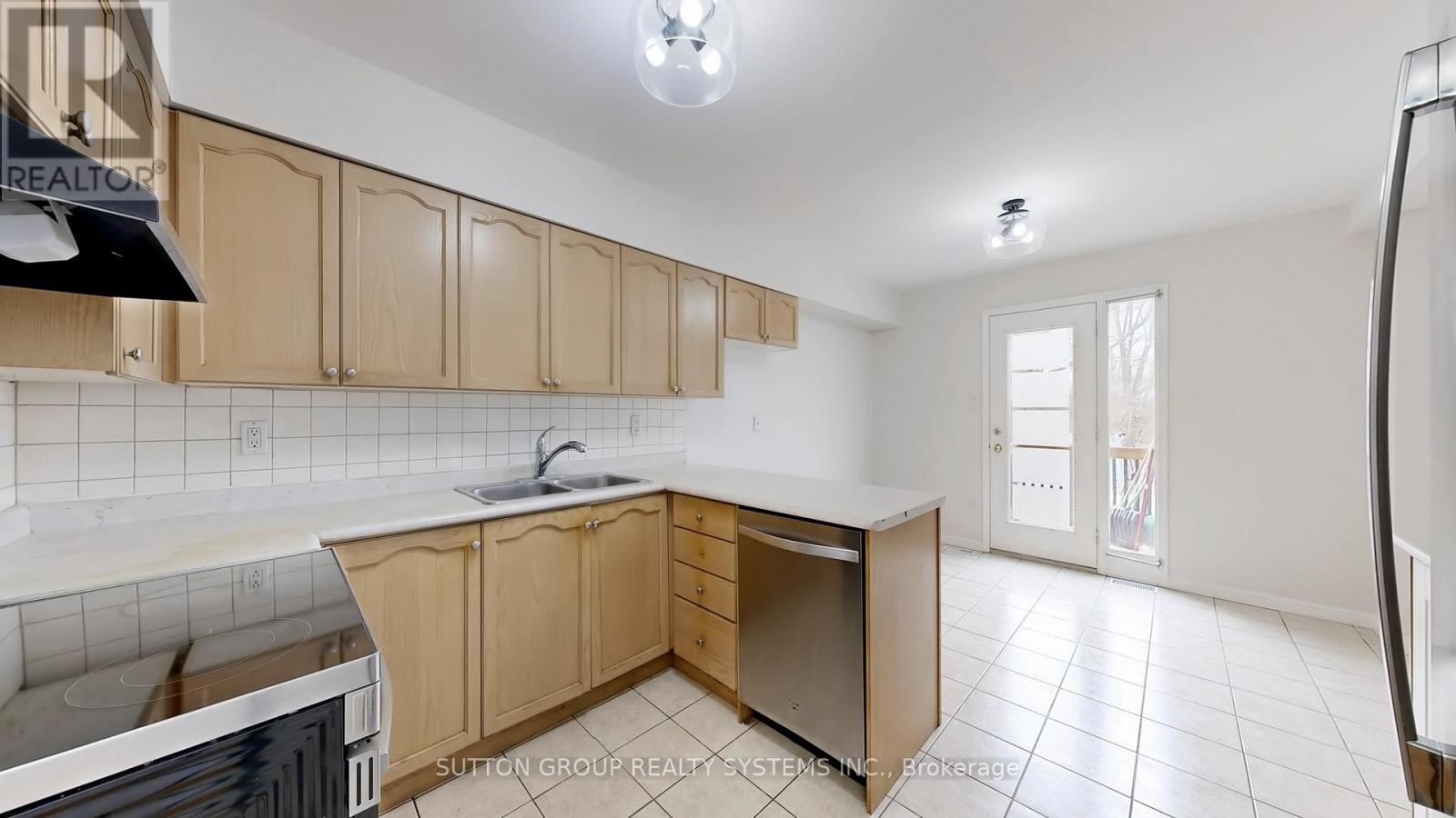 68 OSLER STREET