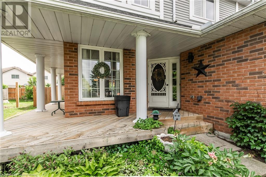 108 FAIRGREEN Close