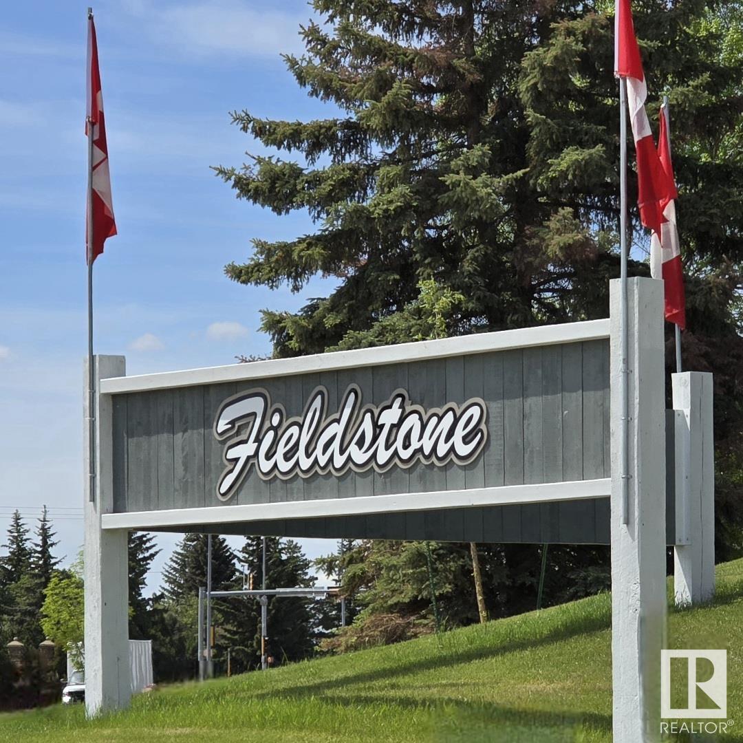 17 FIELDSTONE DR