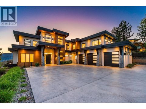 752 Highpointe Place Kelowna BC V1V2Y3
