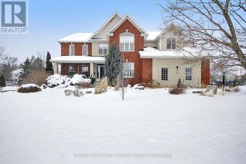 13 BEECHGROVE GARDENS Ottawa ON K2S1W5