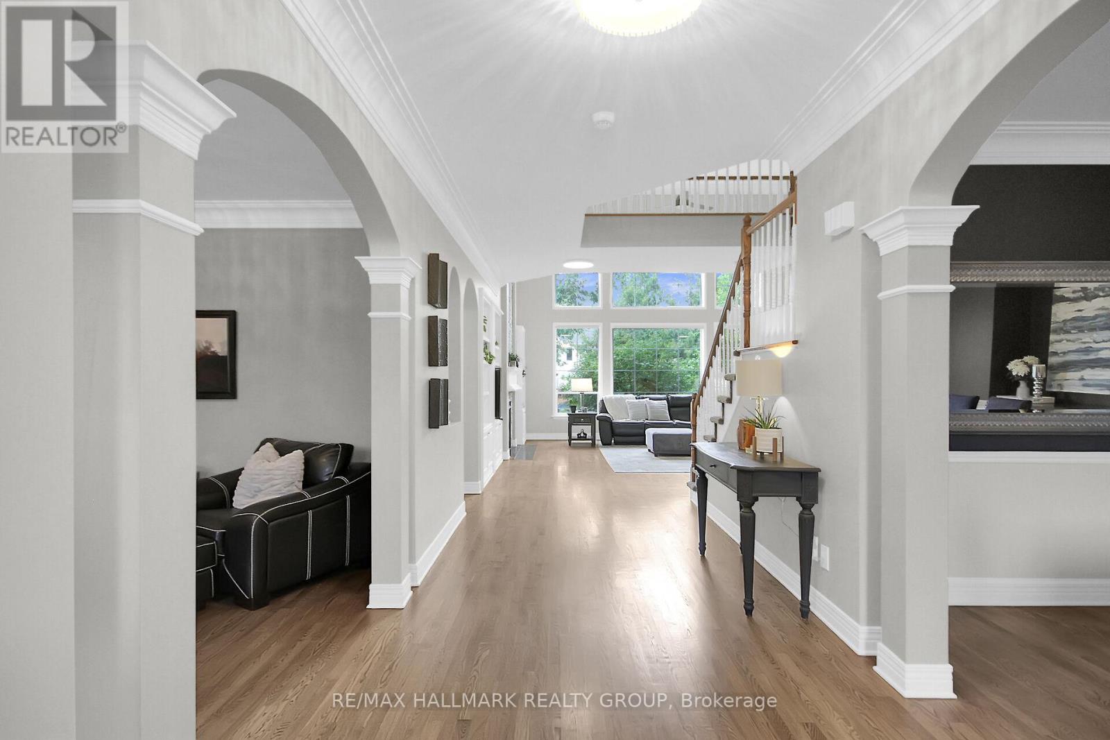 13 BEECHGROVE GARDENS