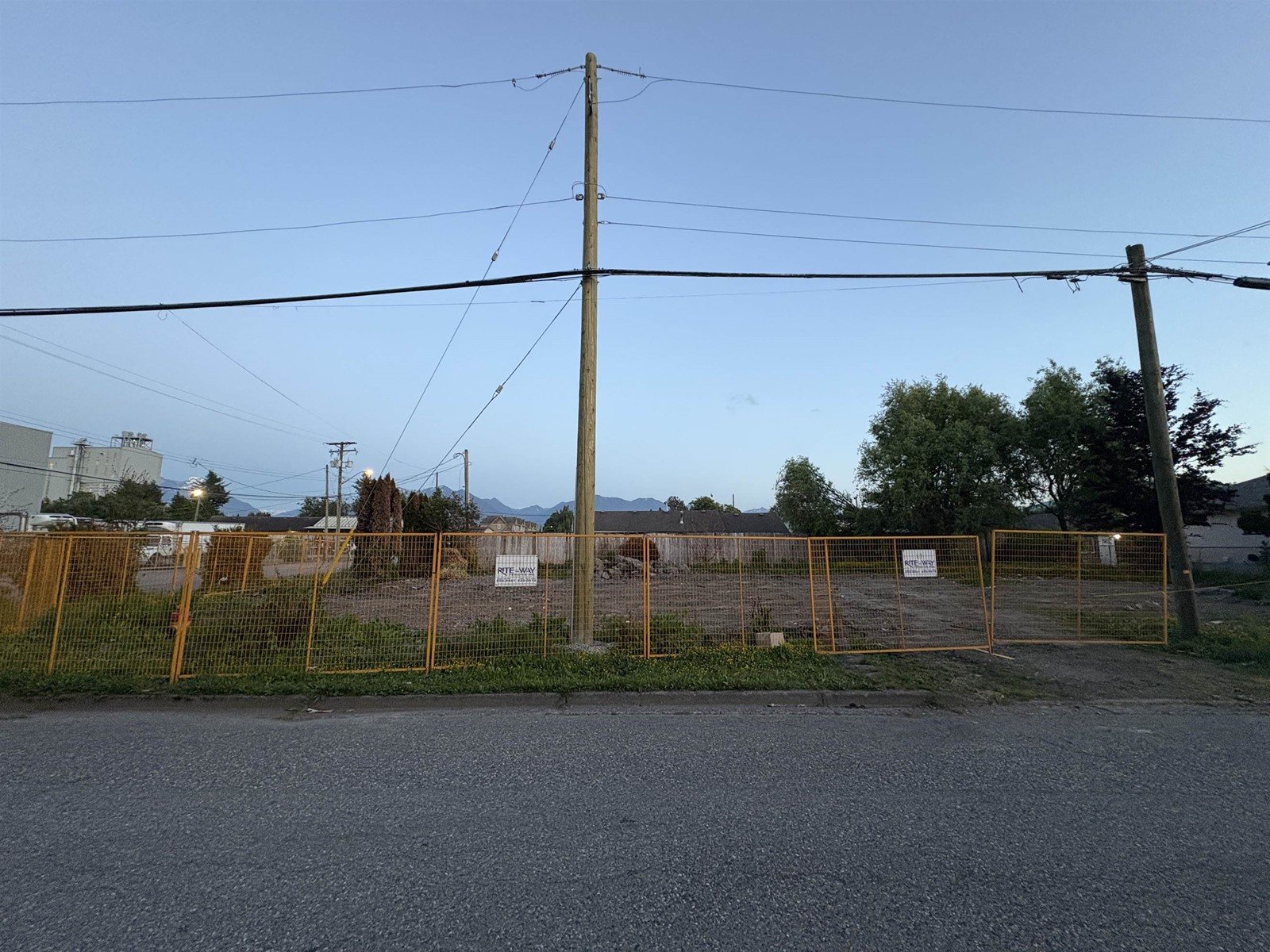 8971 NOWELL STREET|Chilliwack Downtown
