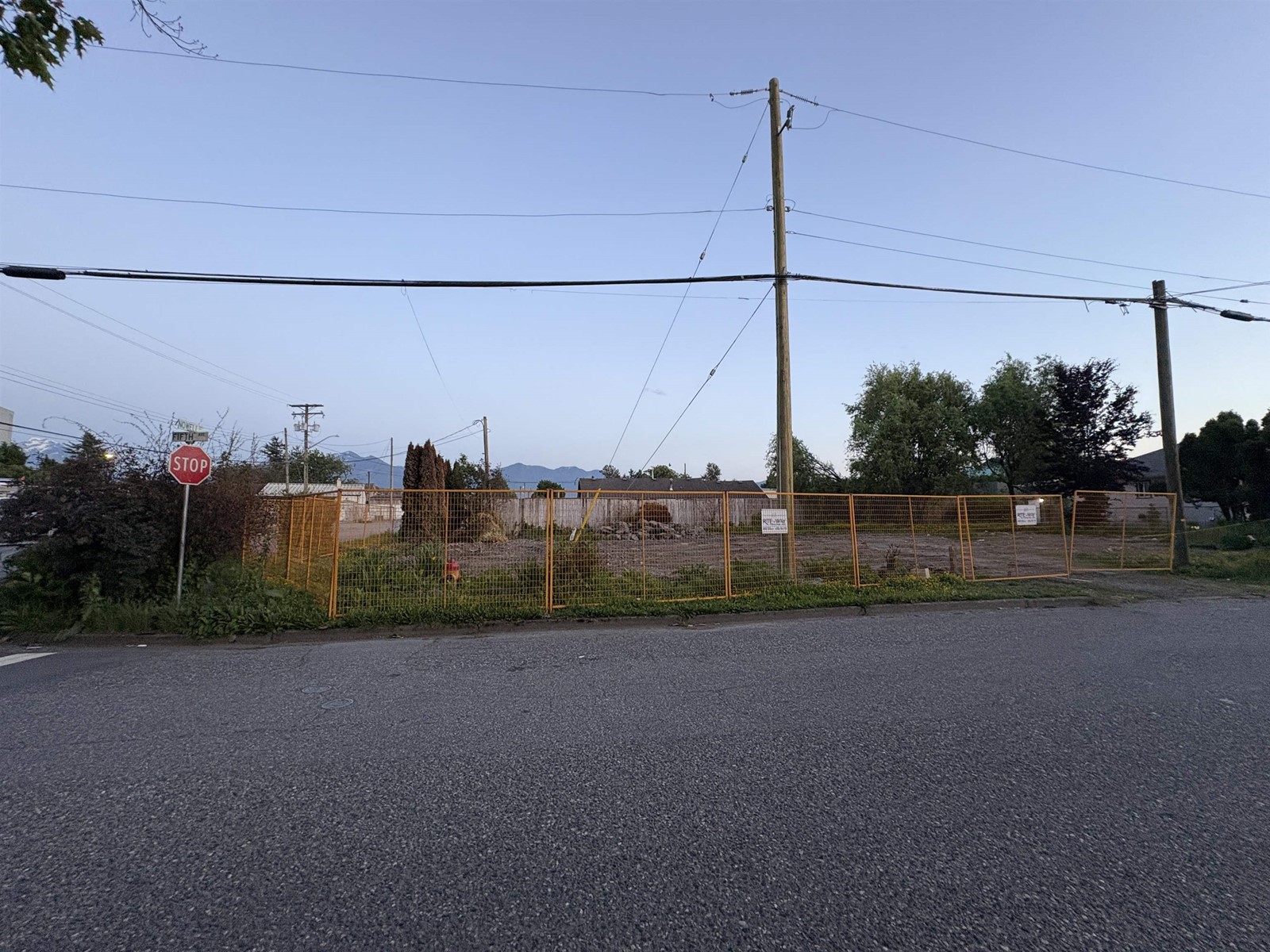8971 NOWELL STREET|Chilliwack Downtown