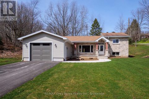 1996 6TH AVENUE W Owen Sound ON N4K5J1