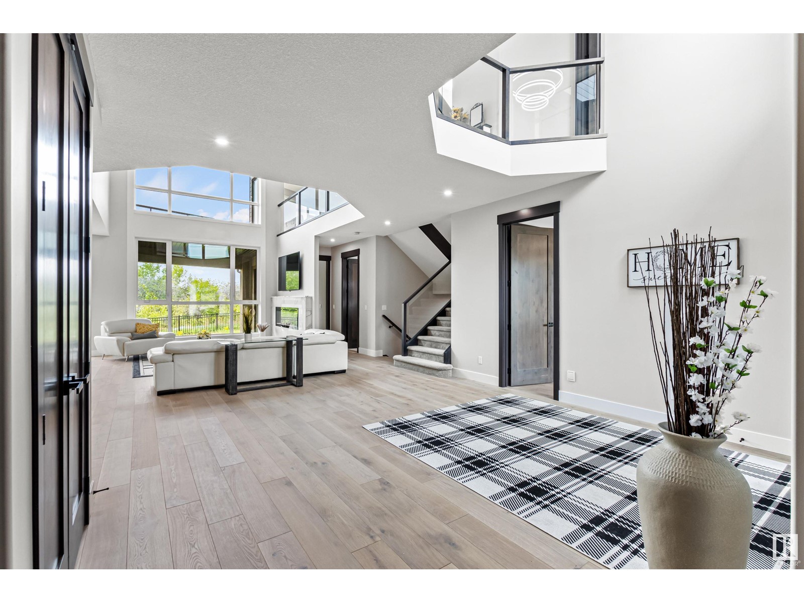4810 KNIGHT CR SW