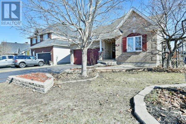 38 MELVILLE ROAD E