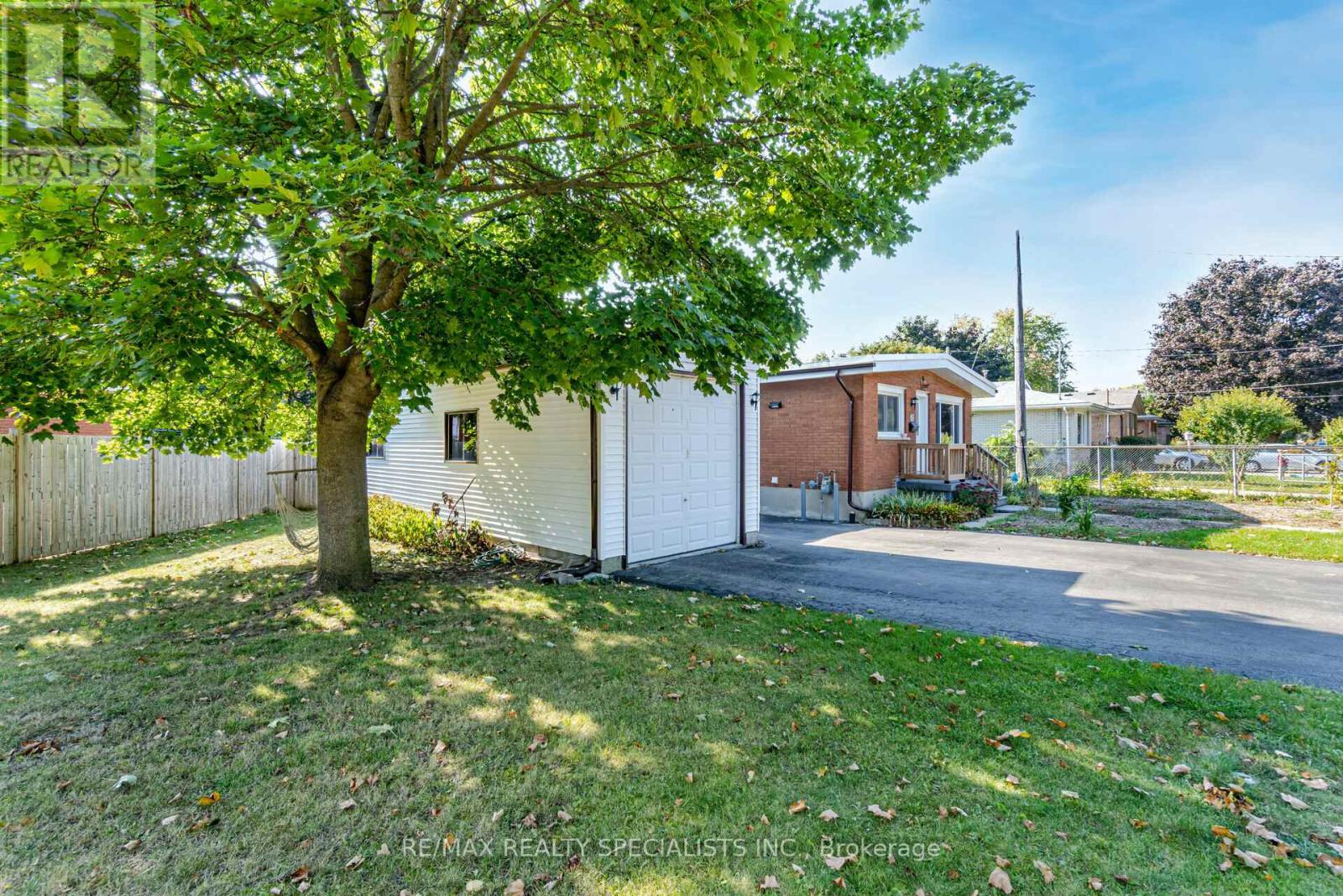 22 BALMORAL DRIVE