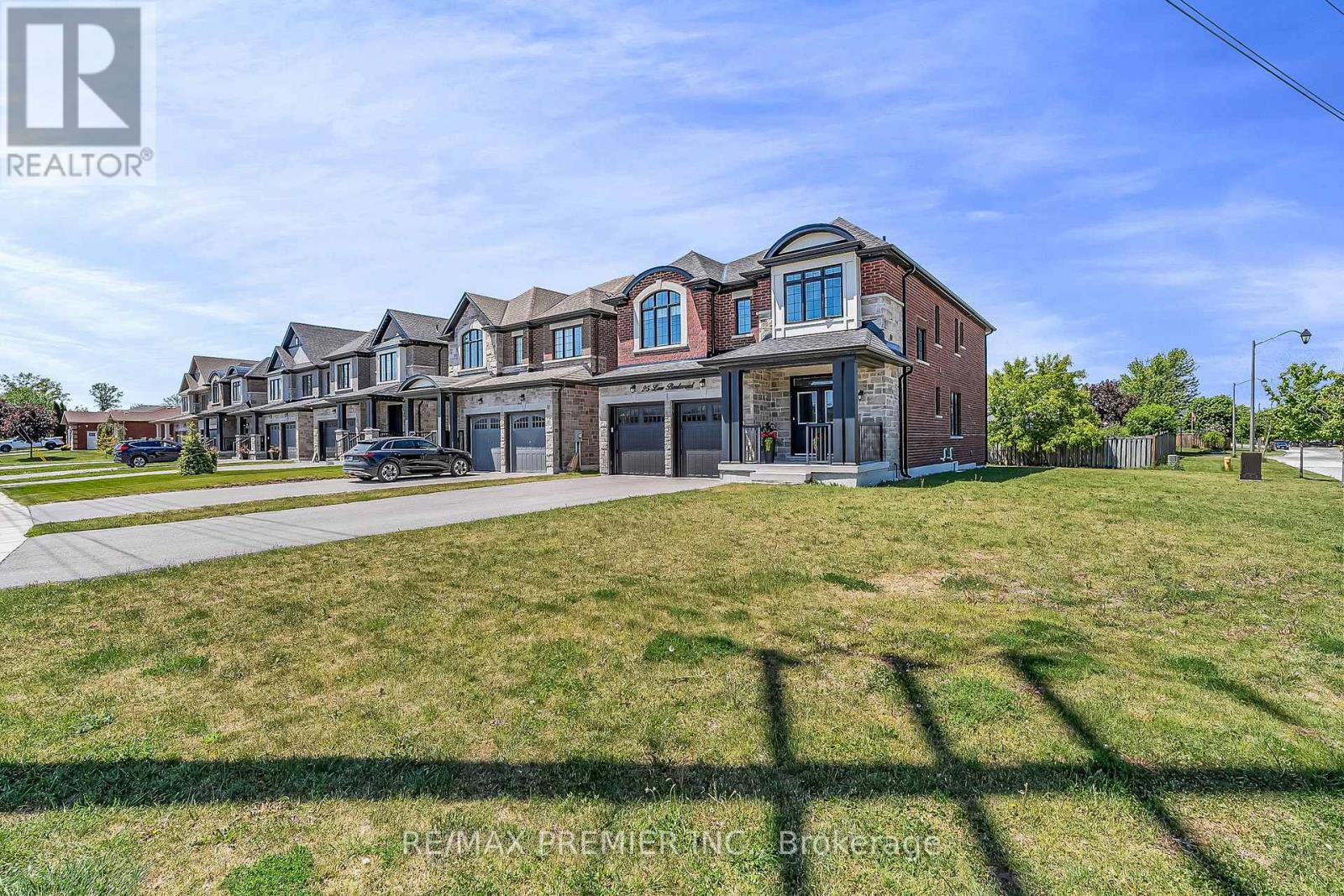 25 LOW BOULEVARD
