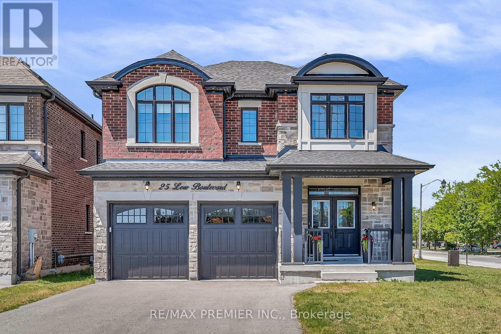 25 LOW BOULEVARD