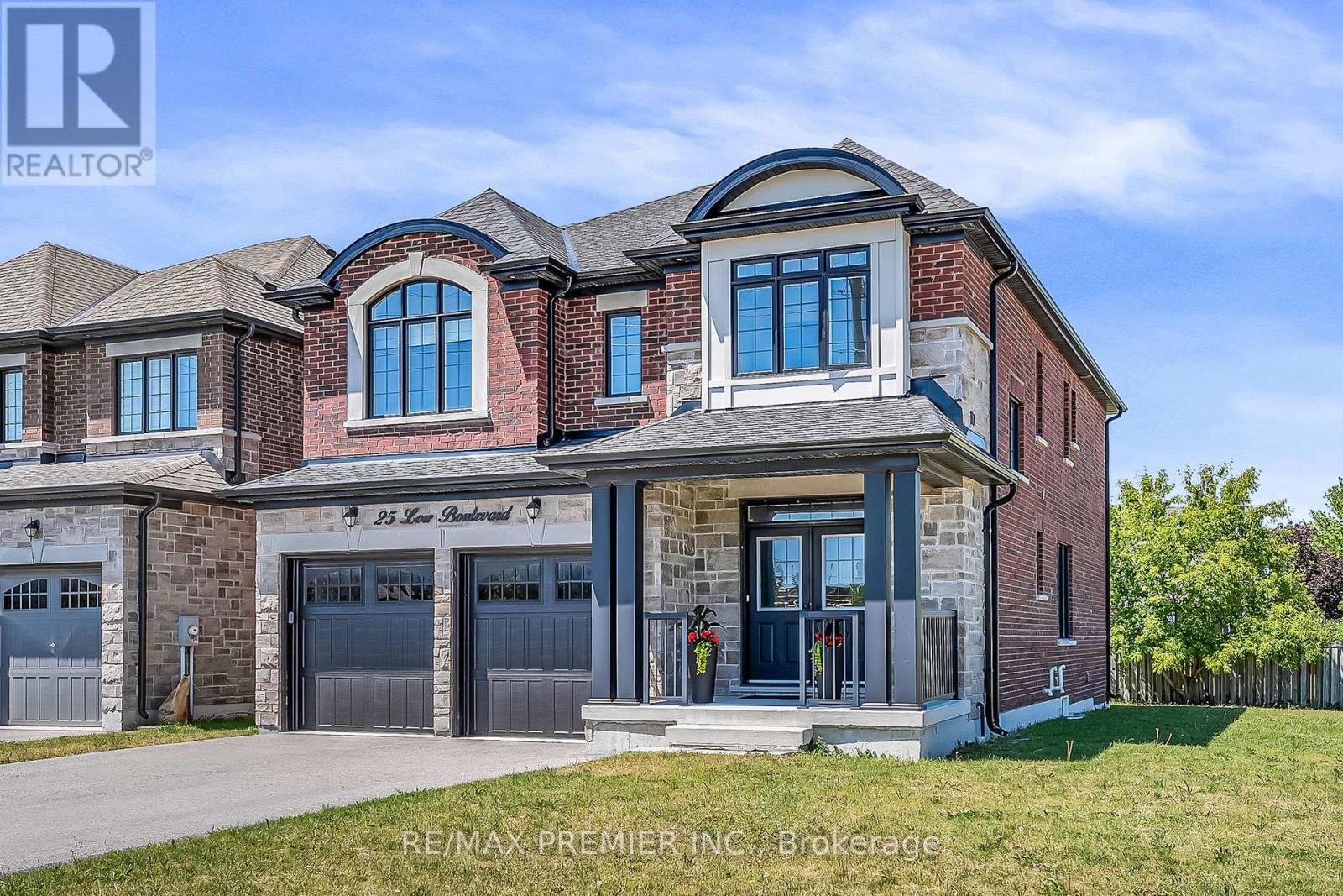 25 LOW BOULEVARD