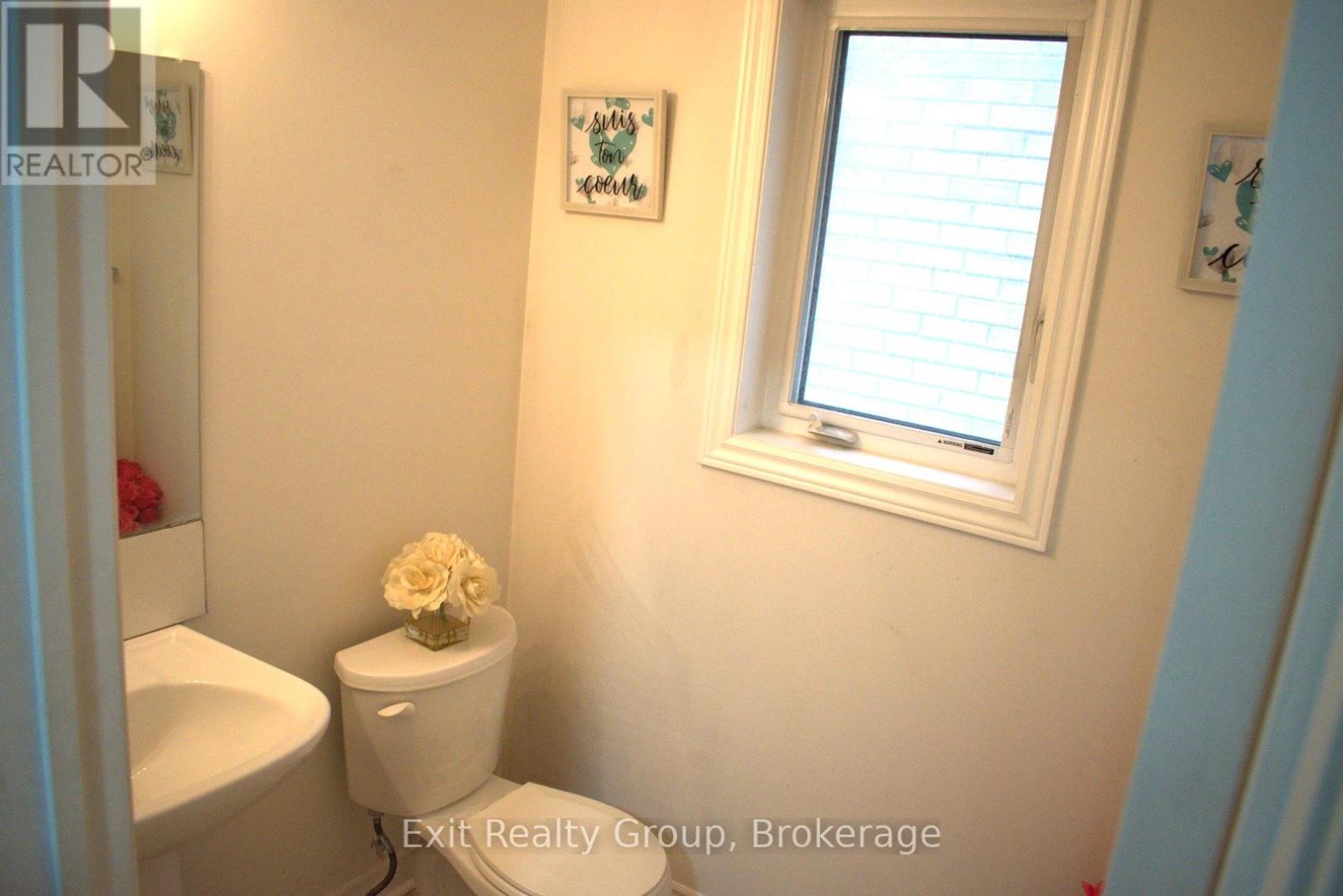 1857 FOSTERBROOK STREET - Photo 4