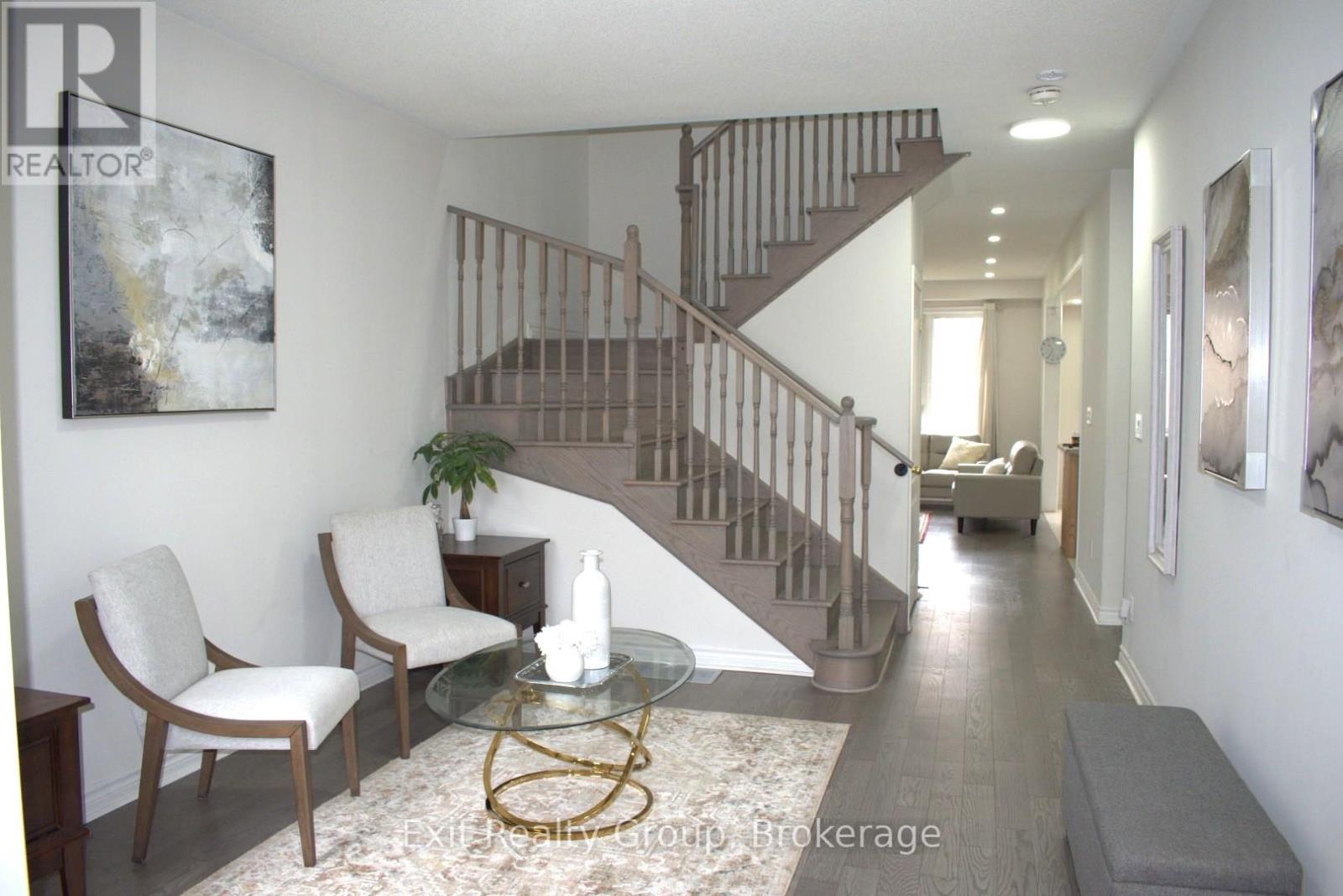 1857 FOSTERBROOK STREET - Photo 2